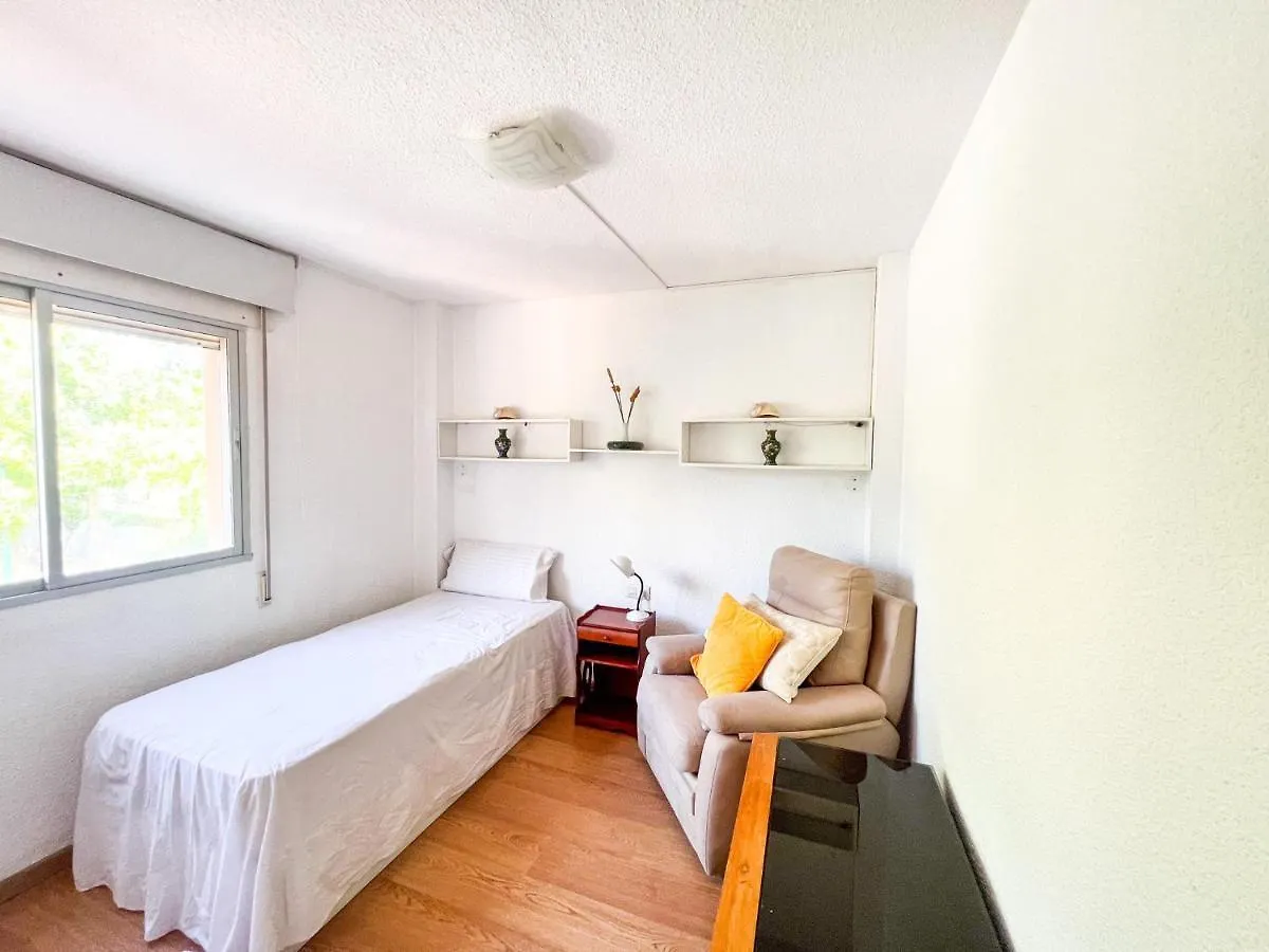 Apartamento En Malaga Este 0*,  ספרד